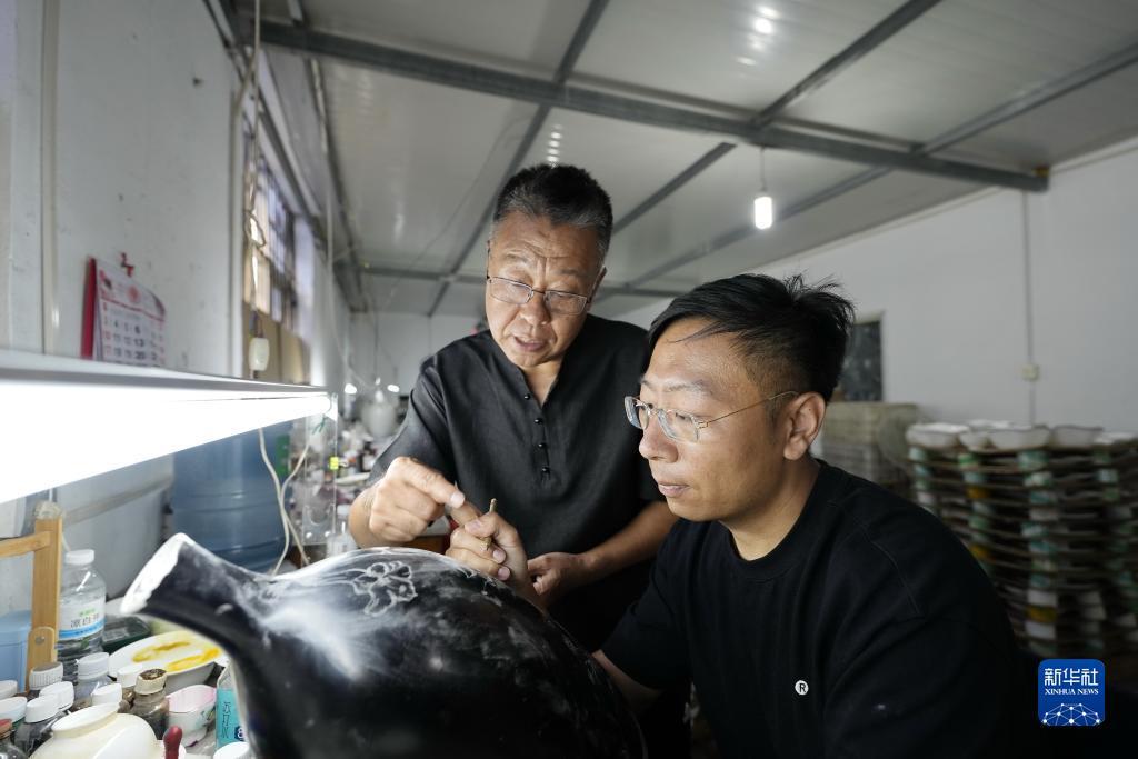 最新星力客服加微信送分